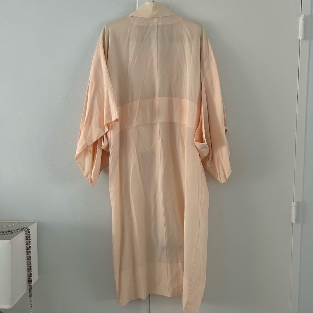 VINTAGE Solid Peach Kimono Bat Wing Sleeve Robe o/s - Picture 3 of 10